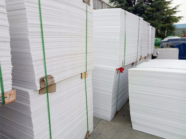 盤點(diǎn)超高分子量聚乙烯板材的這些優(yōu)缺點(diǎn) 盤點(diǎn)超高分子量聚乙烯板材的這些優(yōu)缺點(diǎn)